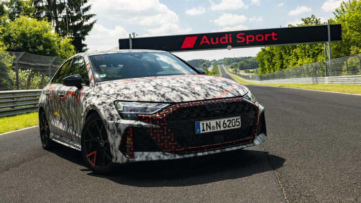 audi holt sich mit dem rs 3 ring-rundenrekord zurück