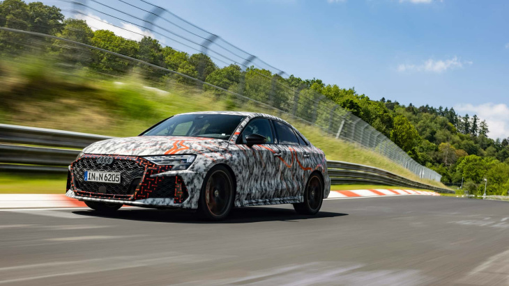 audi holt sich mit dem rs 3 ring-rundenrekord zurück