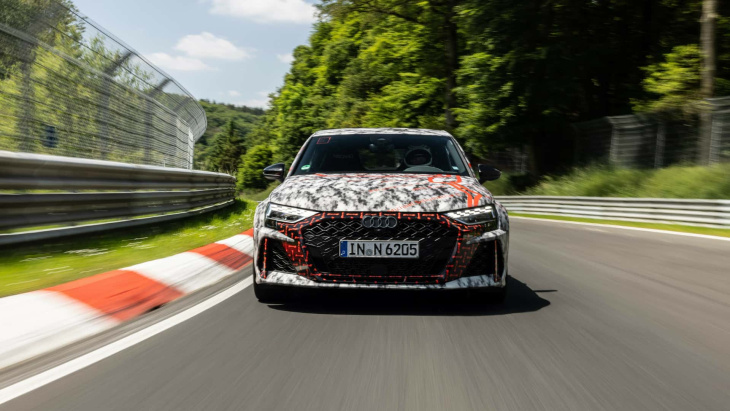 audi holt sich mit dem rs 3 ring-rundenrekord zurück