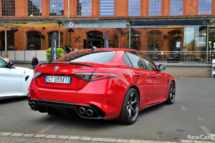 alfa romeo quadrifoglio super sport  test –  erstkontakt mit überflieger