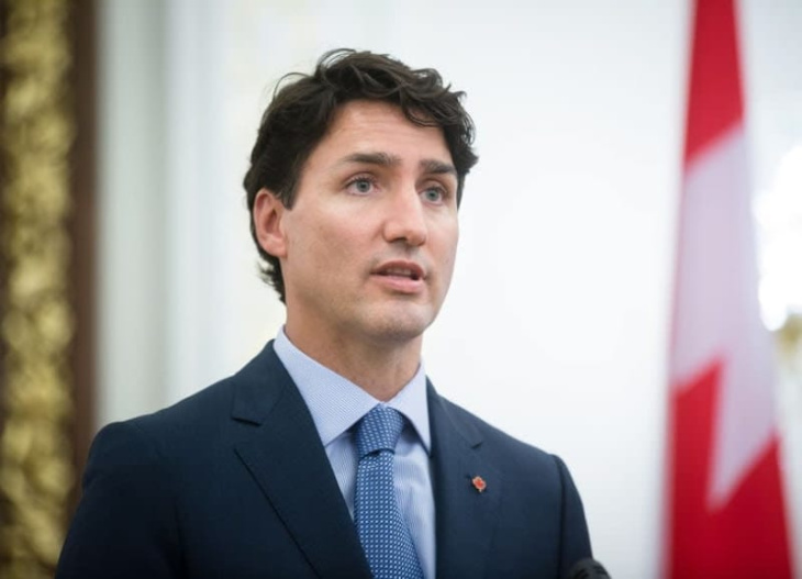 justin trudeau erwägt neue zölle auf chinesische elektrofahrzeuge, um sie mit den usa und der eu in einklang zu bringen