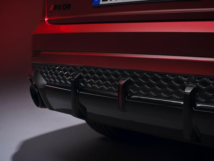 audi rs q8 (2024) facelift: mit 640 ps v8-power und neuen features!