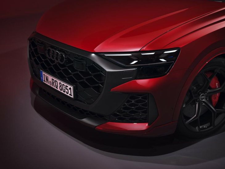 audi rs q8 (2024) facelift: mit 640 ps v8-power und neuen features!