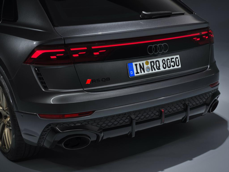 audi rs q8 (2024) facelift: mit 640 ps v8-power und neuen features!