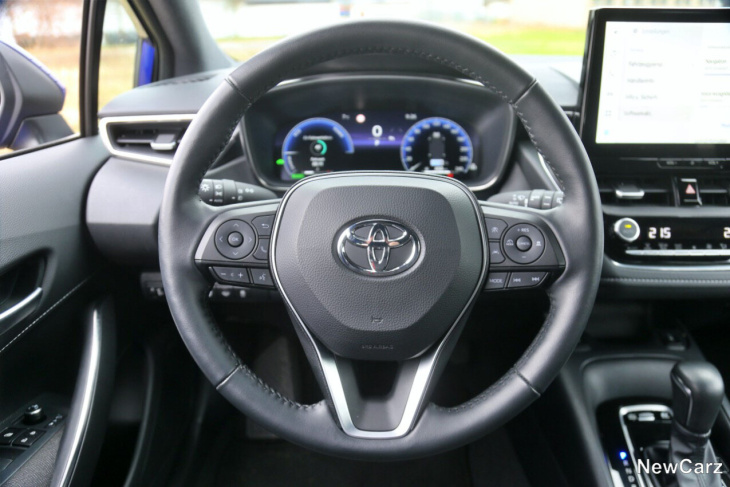 toyota corolla hybrid  test –  japanischer bestseller