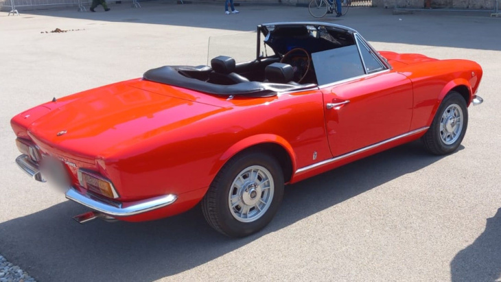 fiat 124 sport spider: fotos von einem auto, das die amerikaner verrückt machte