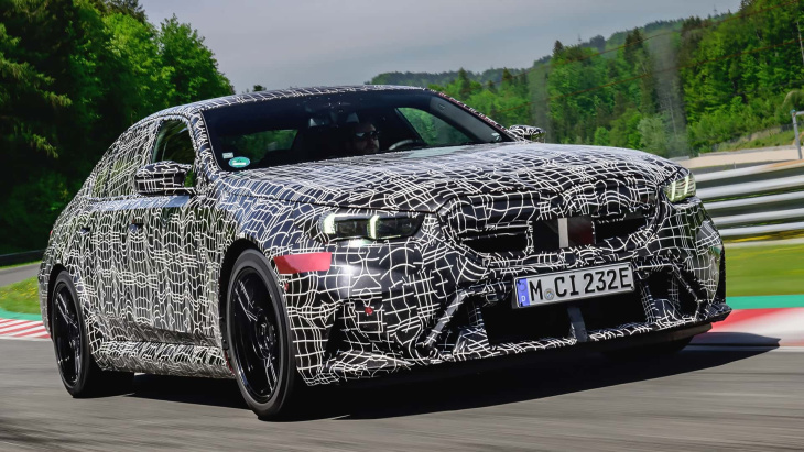 bmw m5 (2024) debütiert mit 727 ps und über 2,4 tonnen gewicht