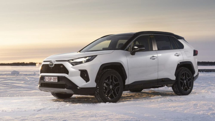 vollhybrid-suvs in bildern: toyota rav 4 hybrid, honda cr-v - kicker