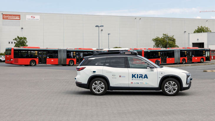 projekt kira bringt level-4-shuttles für öpnv auf die straße