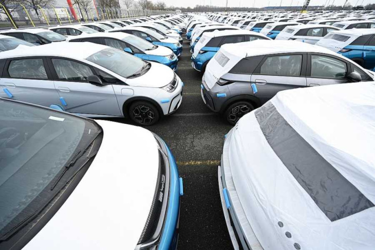 autoindustrie warnt vor strafzöllen auf chinesische e-autos