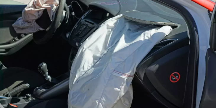 alko-lenker (50) fuhr mit ausgelösten airbags auf die a7