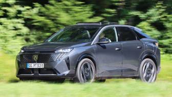 e-suv peugeot e-3008 im test​: frische plattform mit großem versprechen