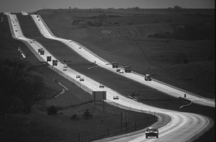 kennen sie die geschichte der autobahnen und schnellstraßen?