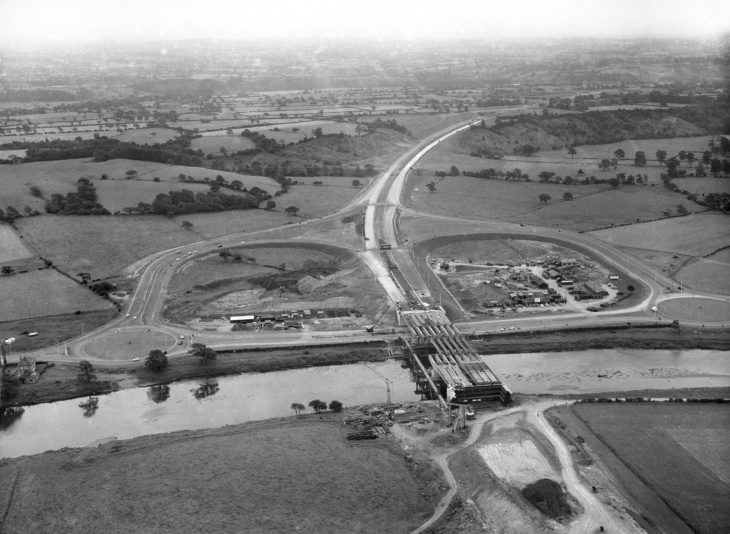 kennen sie die geschichte der autobahnen und schnellstraßen?