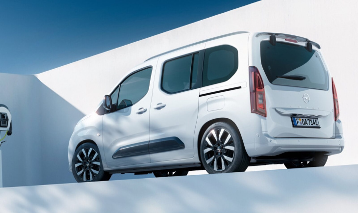 hochdach-pkw: neuer opel combo electric ist bestellbar