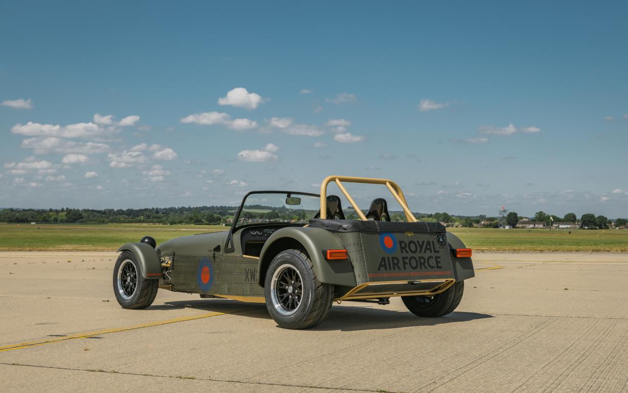 2024 caterham 360r raf: ein unikat mit hubschrauber-dna!