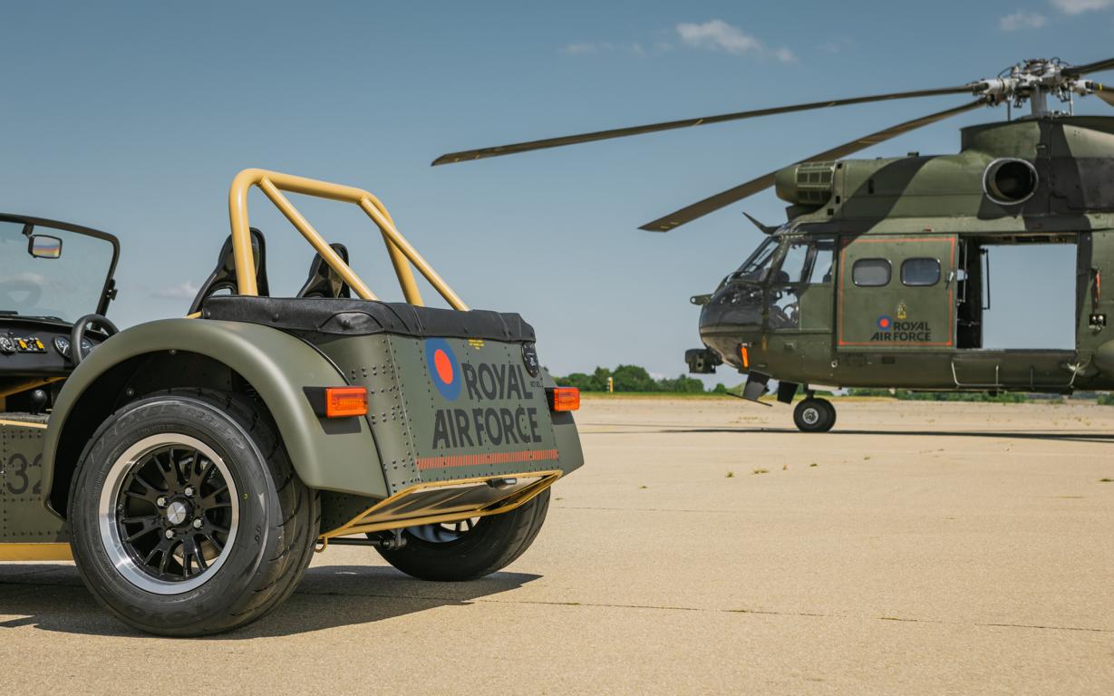 2024 caterham 360r raf: ein unikat mit hubschrauber-dna!