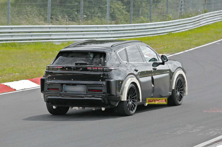 neuer vollelektrischer porsche cayenne bei testfahrten auf dem nürburgring gesichtet