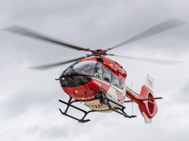 stau nach lkw-unfall auf der a5