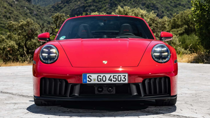 porsche 911 (2024) facelift im test: hybrid-hype oder e-kastration?