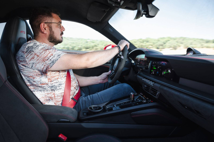 erster test porsche 911 gts t-hybrid (2025): das hätten wir nicht gedacht