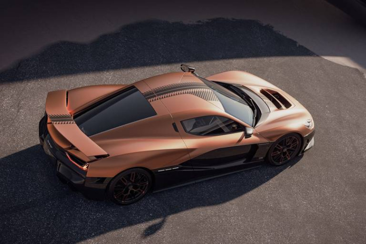 rimac nevera 15th anniversary-edition kommt in duracell-optik