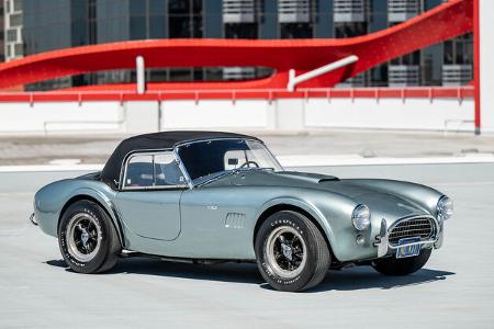 originale cobra mit autogramm von shelby