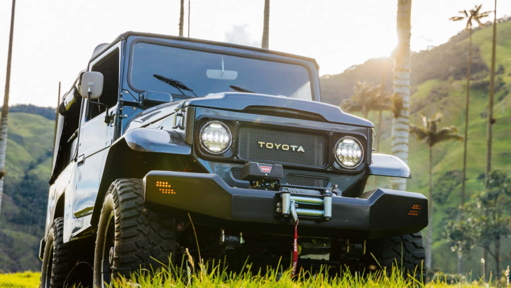 toyota fj restomod: klassiker im neuen look von ecd auto design