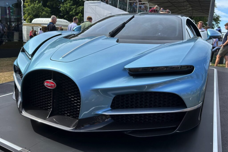 bugatti tourbillon: festival of speed mit unfassbaren 1.800 ps