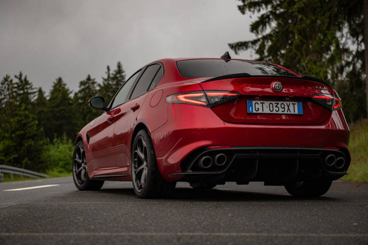 kurztest alfa romeo giulia quadrifoglio super sport: dramatisch gut