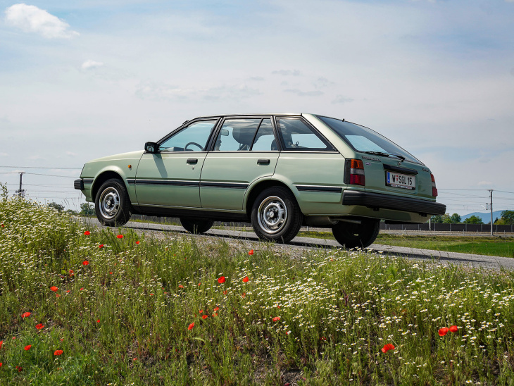 zeitreise: nissan sunny touring b11