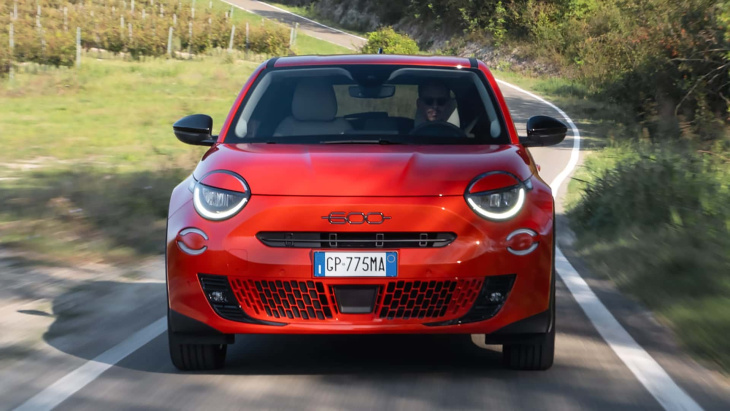 fiat 600 hybrid jetzt auch mit 136 ps im programm