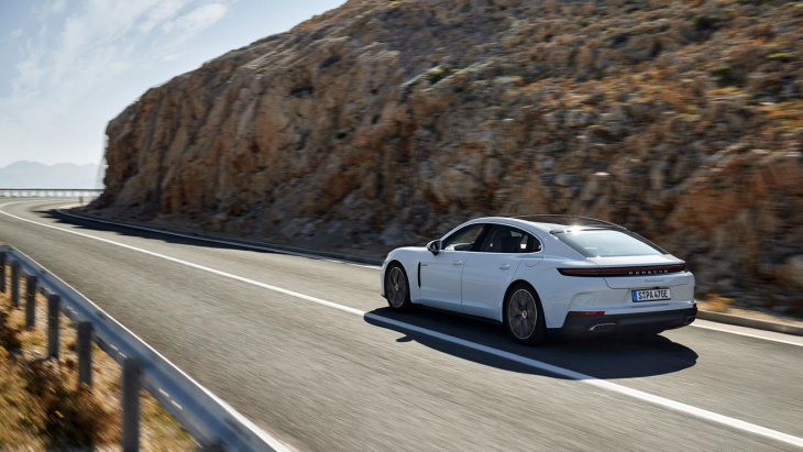 brutal: porsche panamera turbo s e-hybrid ist stärkster serien-panamera aller zeiten