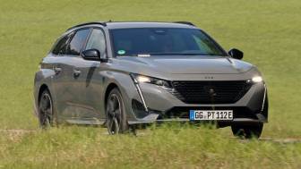 peugeot e-308 sw im test: der beste antrieb, doch (fast) keiner kauft ihn