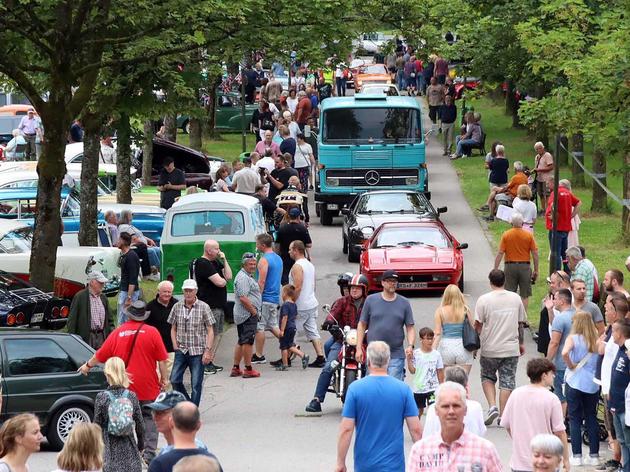 500er-marke geknackt: zahlreiche fahrzeuge bei „belle époque“