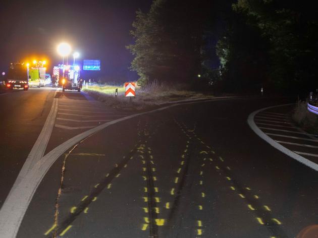 tödlicher a44-unfall: welche rolle spielen „dashcam“ und „rotes schild“?