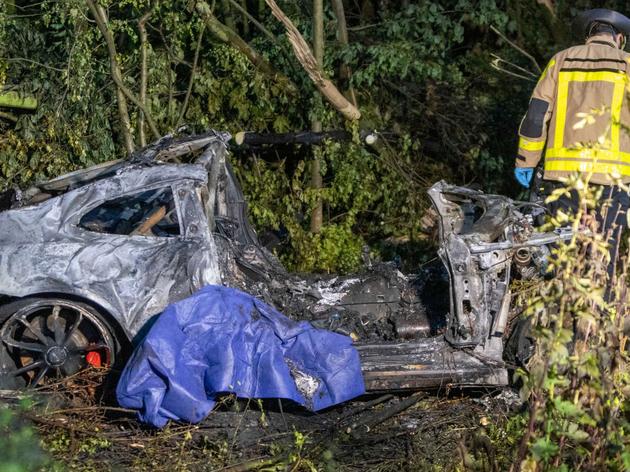 tödlicher a44-unfall: welche rolle spielen „dashcam“ und „rotes schild“?