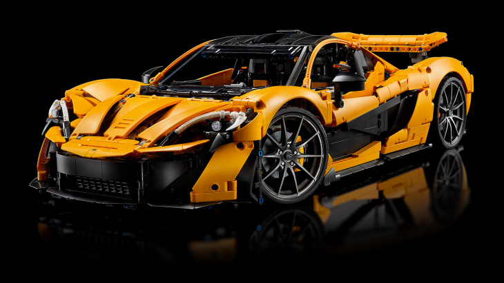 der neue lego technic mclaren p1 geht an den start