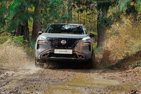 nissan macht den x-trail schmutzig