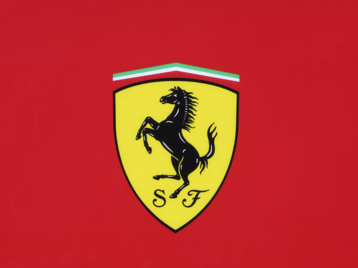 luxussportwagenbauer ferrari rechnet mit mehr gewinn