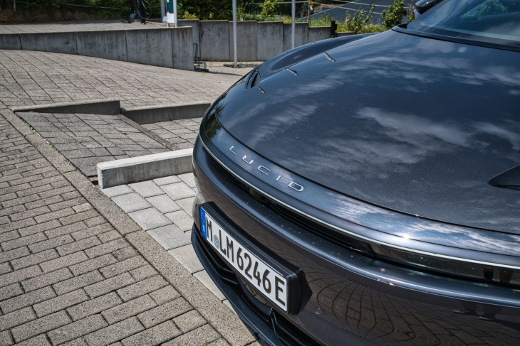 lucid air: test, eindrücke und erfahrungen aus dem alltag