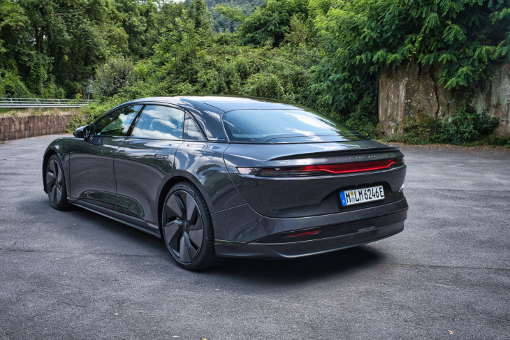 lucid air: test, eindrücke und erfahrungen aus dem alltag