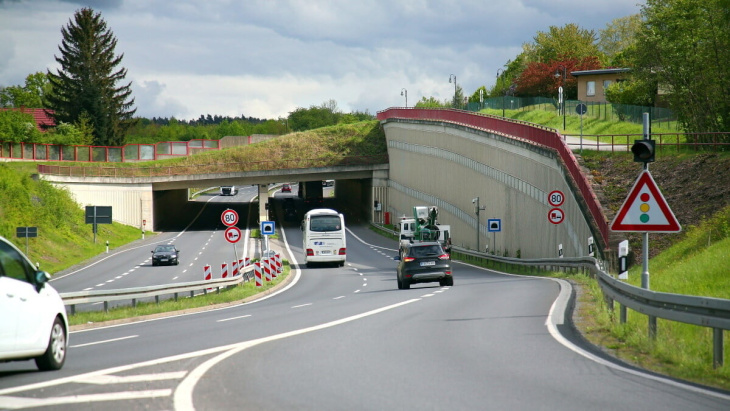 engpass am pirnaer autobahnzubringer