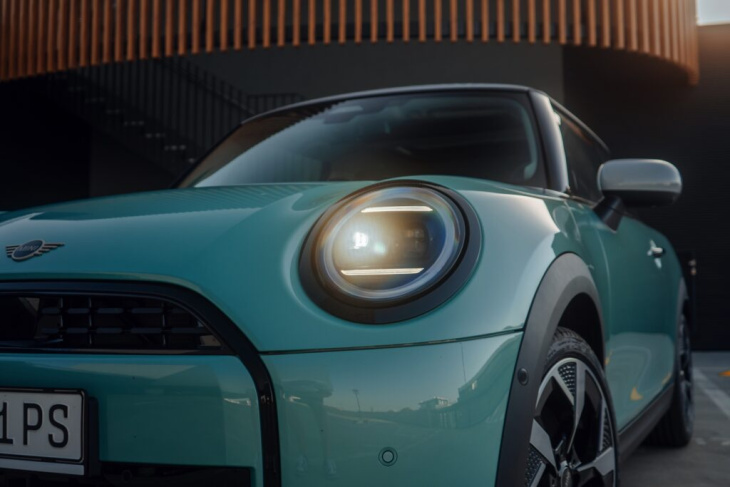 mini cooper c f66: das ist das günstigste auto der bmw group