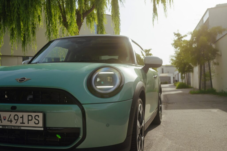 mini cooper c f66: das ist das günstigste auto der bmw group