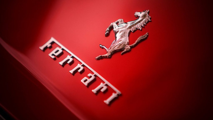 ferrari wird zwei modelle einstellen: finde heraus, welche es sind.