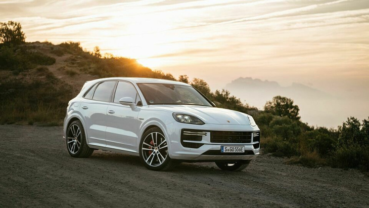 porsche testet e-cayenne