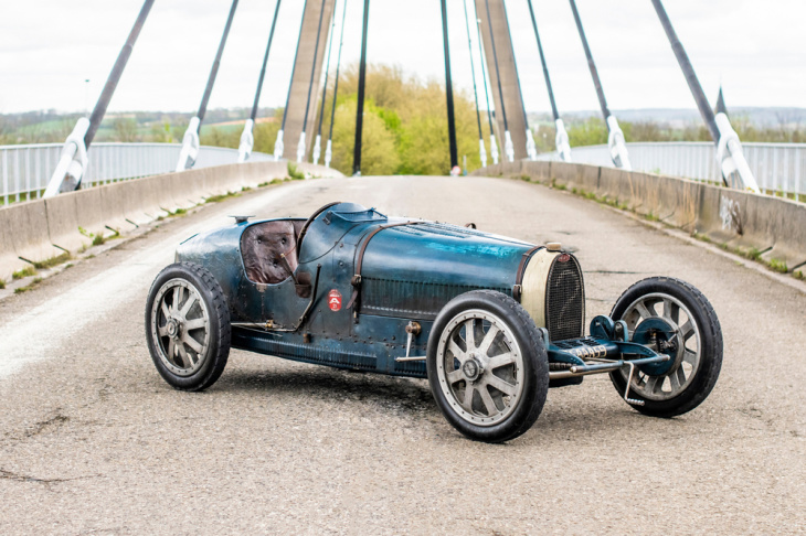 legendärer rennwagen bugatti type 35