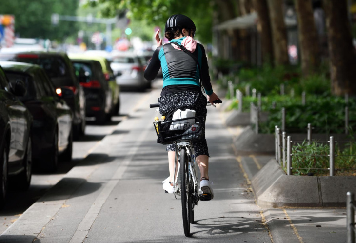 reparaturbonus gilt ab 16. september auch für fahrräder ohne motor