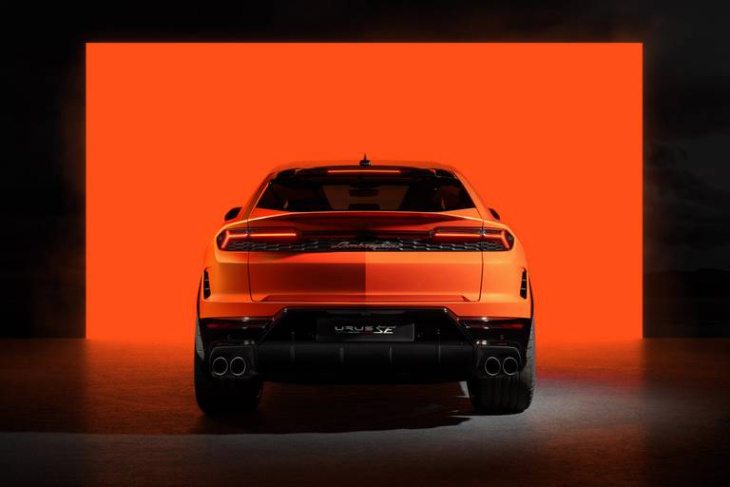 vorstellung lamborghini urus se: stier am stecker